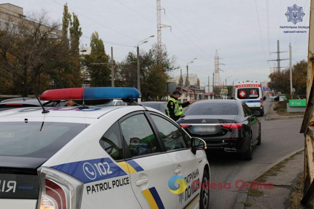 Одесским водителям устроили проверку на готовность пропустить спецтранспорт