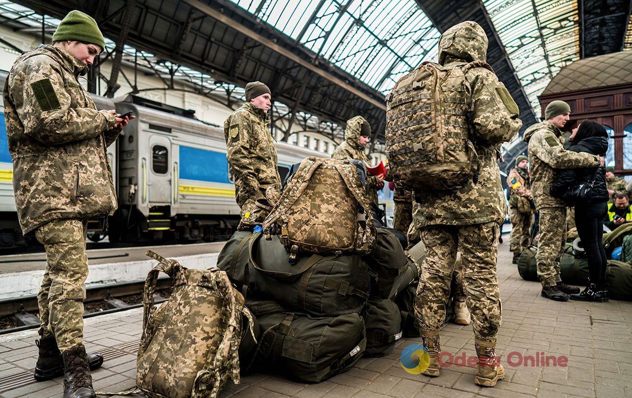 Рада планує наступного тижня продовжити воєнний стан і загальну мобілізацію в Україні
