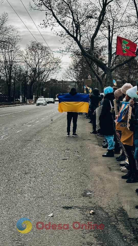 Одеса: родичі військовополонених влаштували акцію протесту та вимагають повернути їх додому