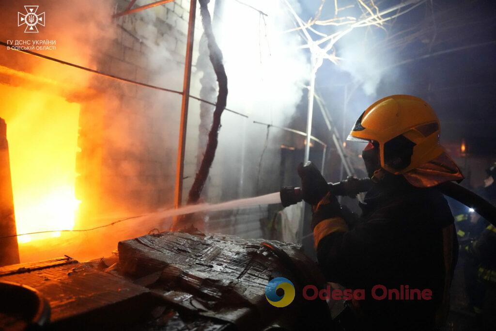 Под Одессой сгорел жилой дом