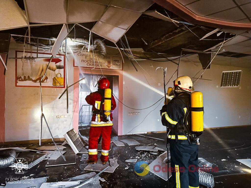 На Черемушках произошел пожар в электрощитовой в нежилом здании