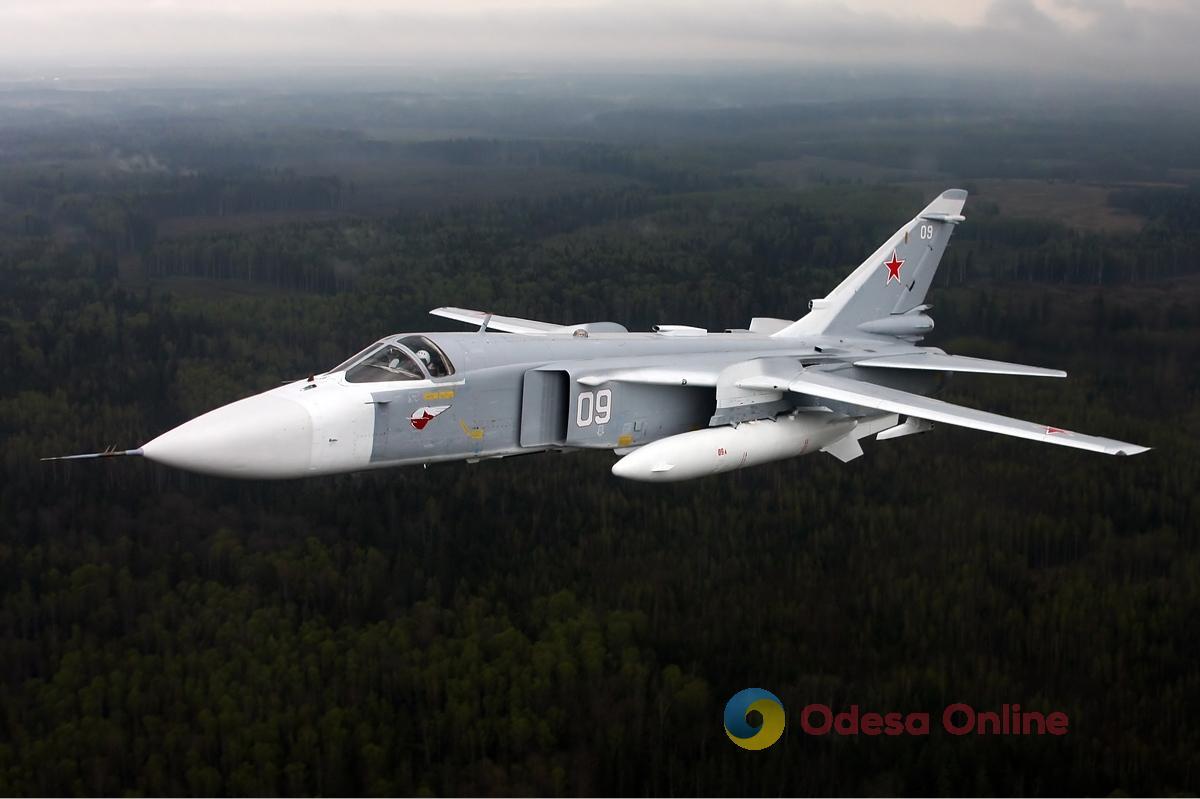 Возле острова Змеиный сбили российский бомбардировщик Су-24М