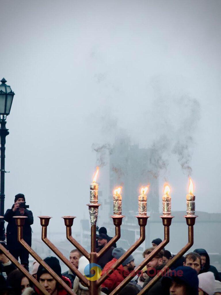 В Одесі іудеї святкують Хануку (фото)