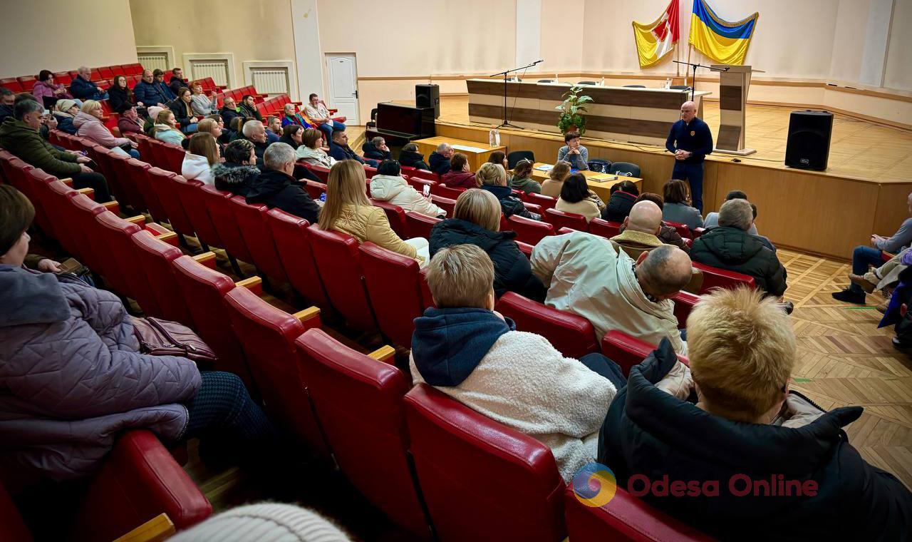 Одесса: в ЖК «Изумруд» обещают в ближайшее время дать тепло