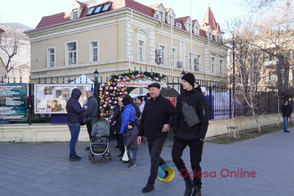 В одеській Кірсі відкрився великий Різдвяний ярмарок (фото)