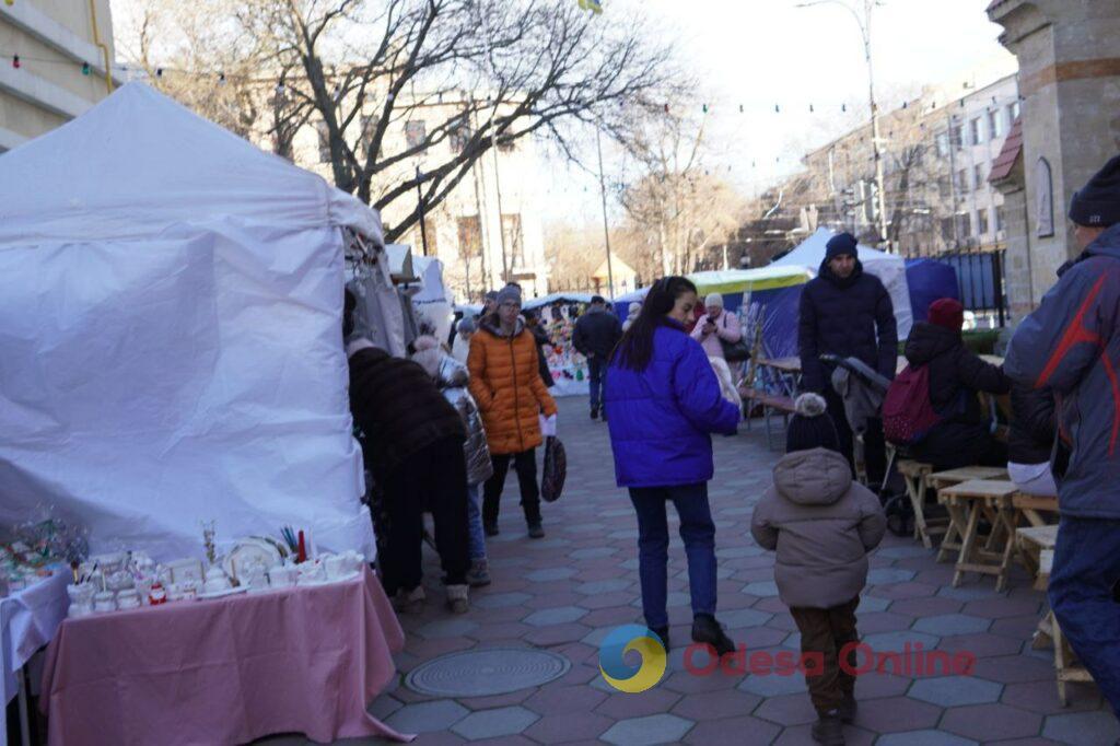 В одеській Кірсі відкрився великий Різдвяний ярмарок (фото)