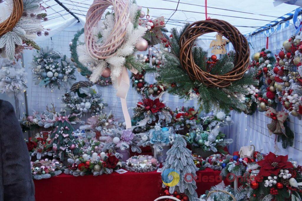 В одеській Кірсі відкрився великий Різдвяний ярмарок (фото)