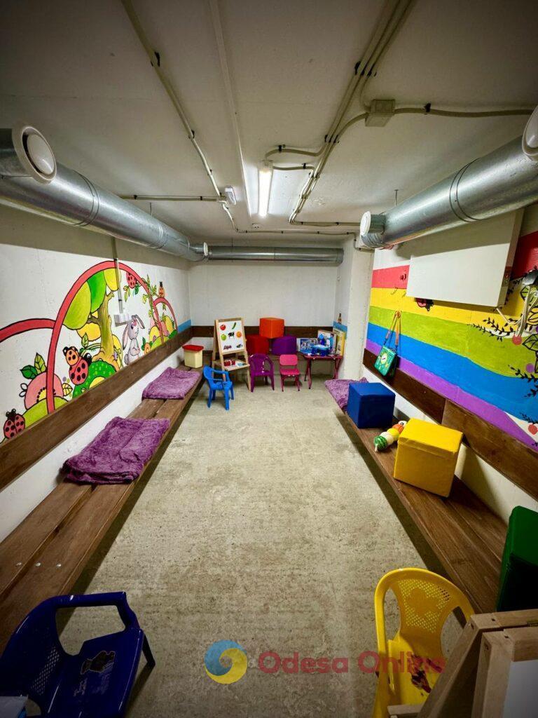 В Одессе на территории детского сада установили модульное укрытие (фото)