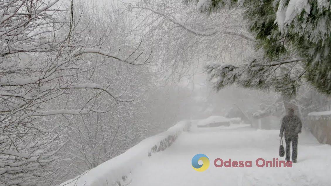 Непогода в Одесской области набирает обороты: обесточенных населенных пунктов все больше (оперативная информация)