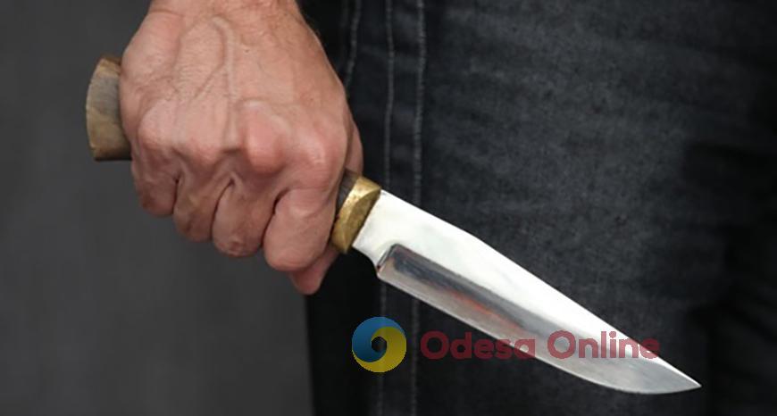 Одессит с ножом ограбил квартиранта