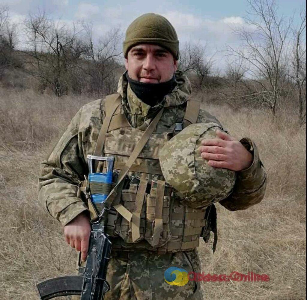 У Южному попрощалися із загиблим на Херсонщині воїном