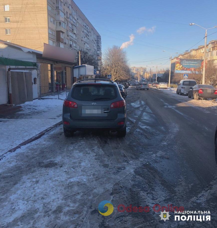 ДТП в Черноморске: во время буксировки авто вынесло на обочину, пострадал ребенок