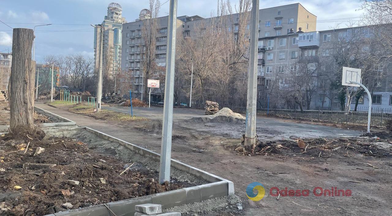 Підрядник вкрав на ремонті одеської школи понад два мільйони гривень