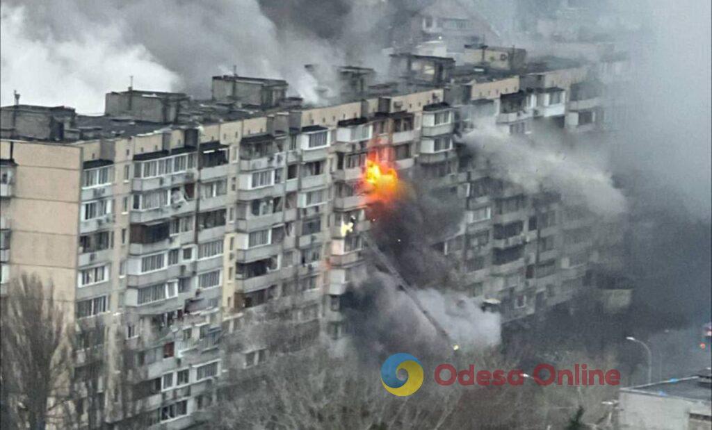 Итоги дня: массированный ракетный удар по Украине и два случая кори в Одессе и