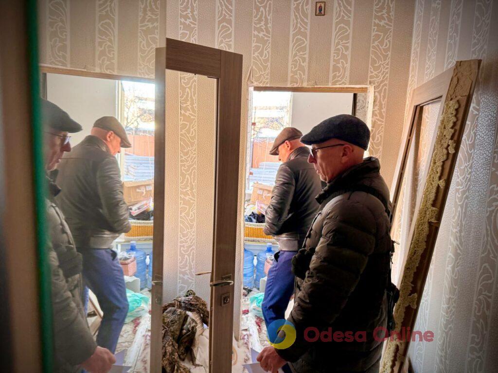 В Одеській мерії розповіли про стан понівеченого ракетою будинку на вулиці Середній