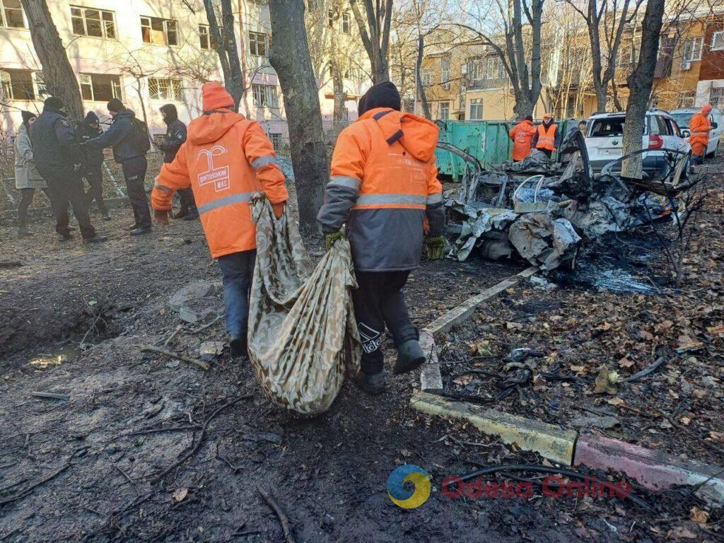 Нічна атака по Одесі: пошкоджено 10 будинків (фото)