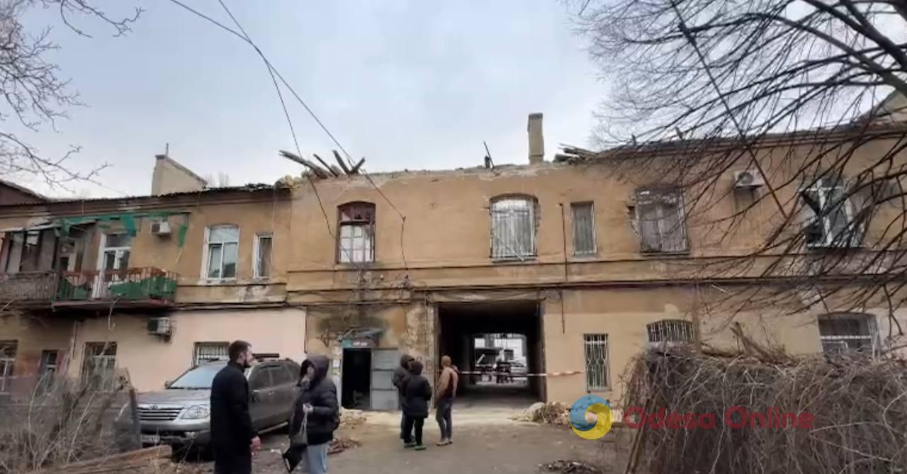 Одеса: триває ліквідація наслідків «прильотів» у Приморському районі (відео)