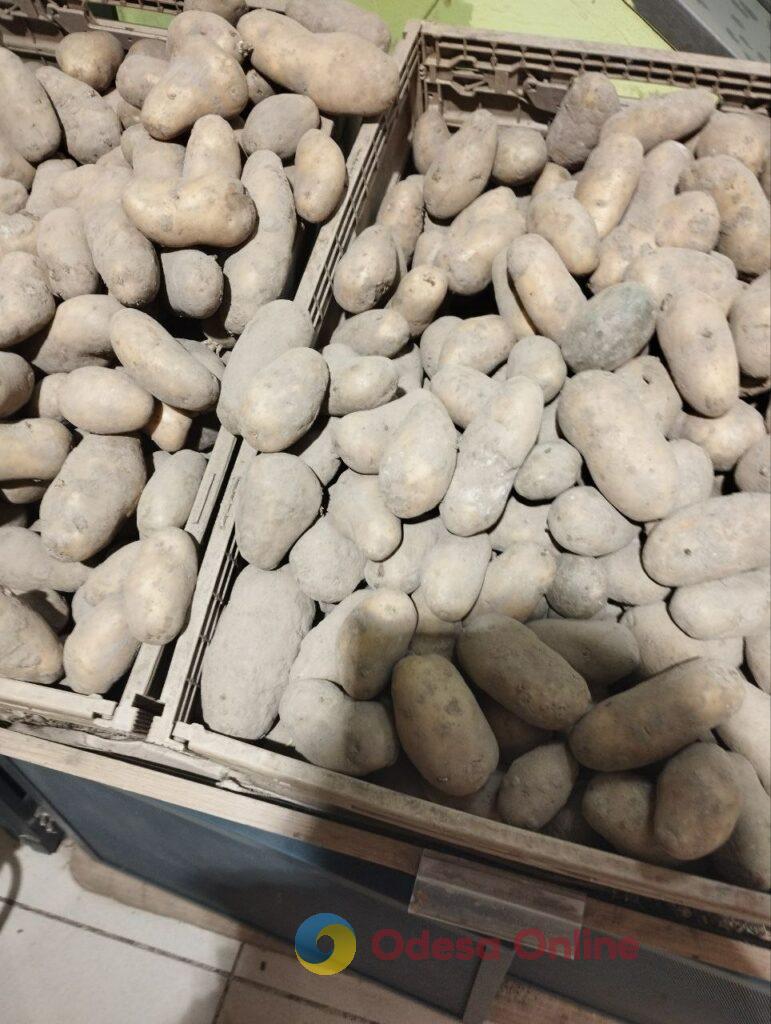 Картопля, цибуля, олія: огляд цін в одеських супермаркетах