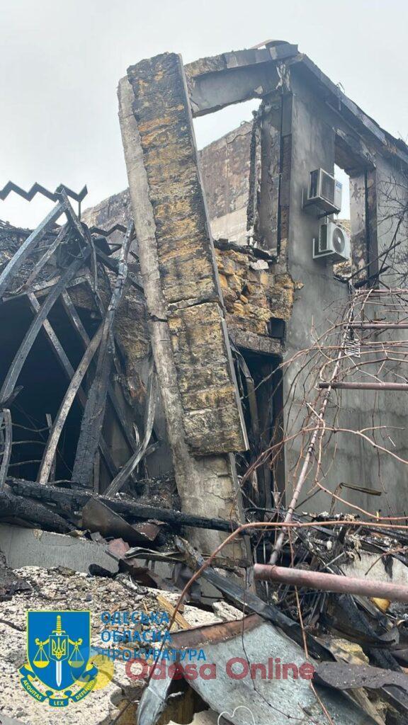 Троє загиблих на підприємстві в Одесі внаслідок атаки рашистів: прокуратура розпочала розслідування (фото)