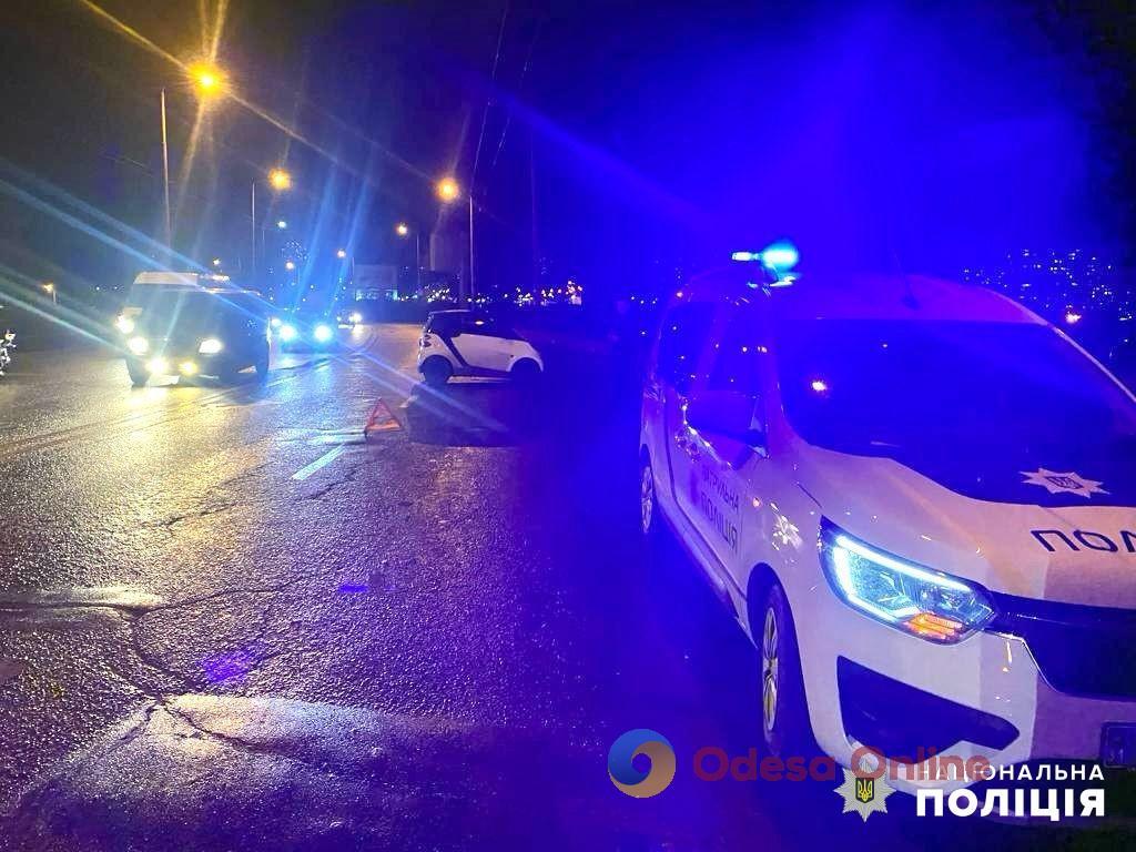 В Одесі автомобіль на смерть збив чоловіка