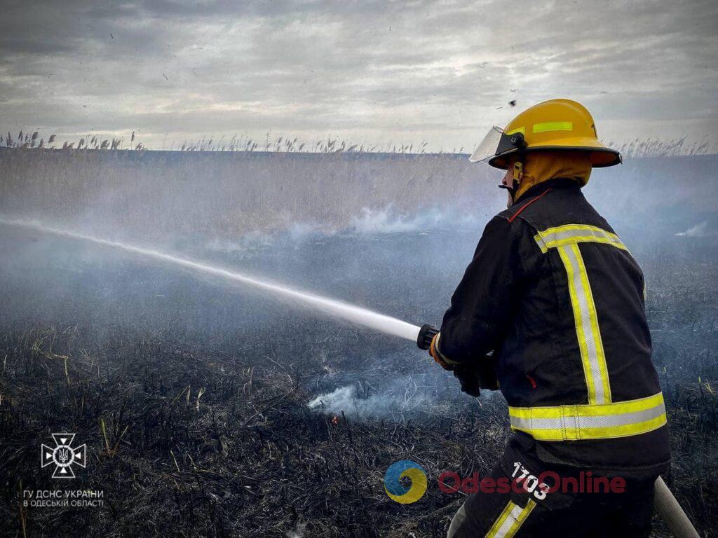 Одещина: дитячі пустощі з вогнем призвели до пожежі (фото)