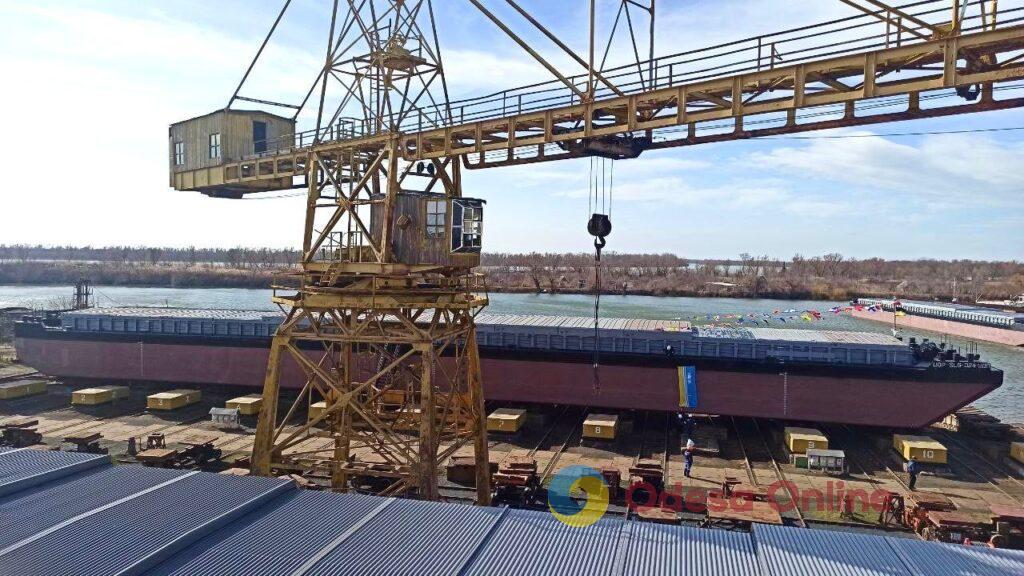 Украинское Дунайское пароходство построило еще одну SLG-баржу