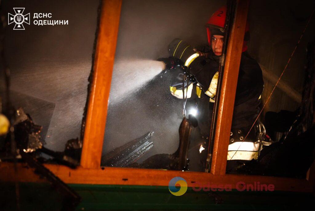 В Одесі на території храму сталася пожежа (оновлено)