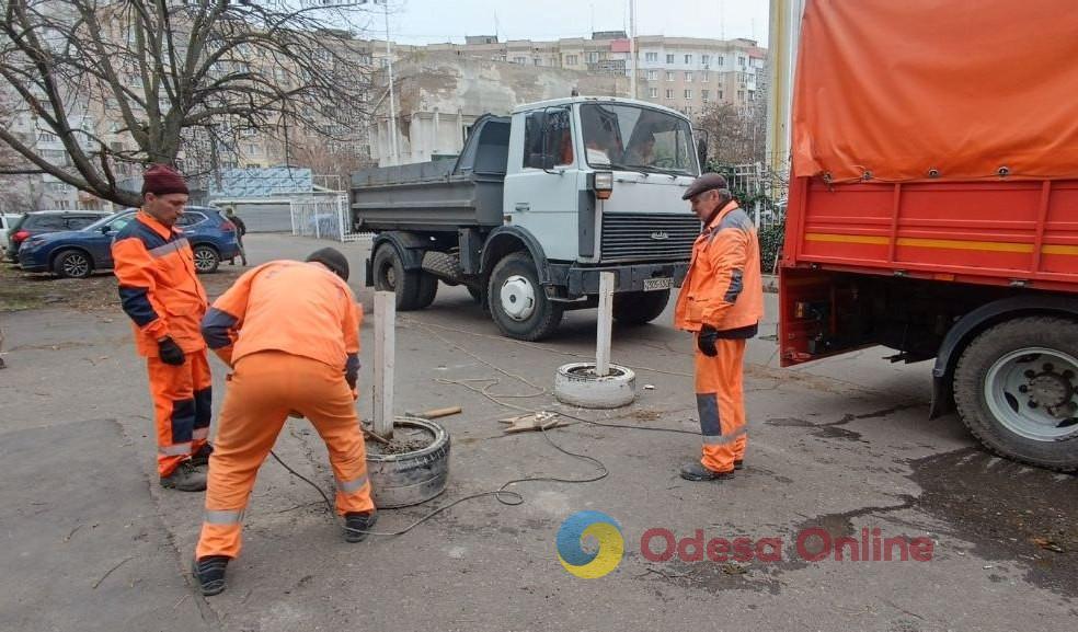 З початку року в Одесі демонтували 35 незаконно встановлених юніпаркерів (фото)