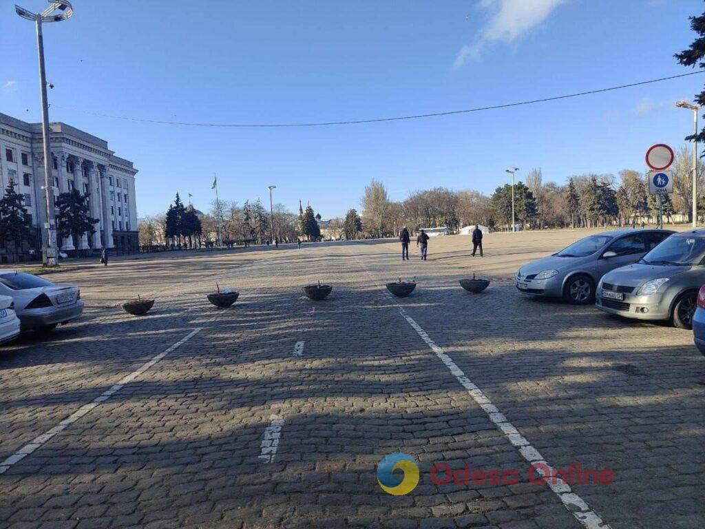 Одесса: на Куликово поле запретили въезд автомобилей