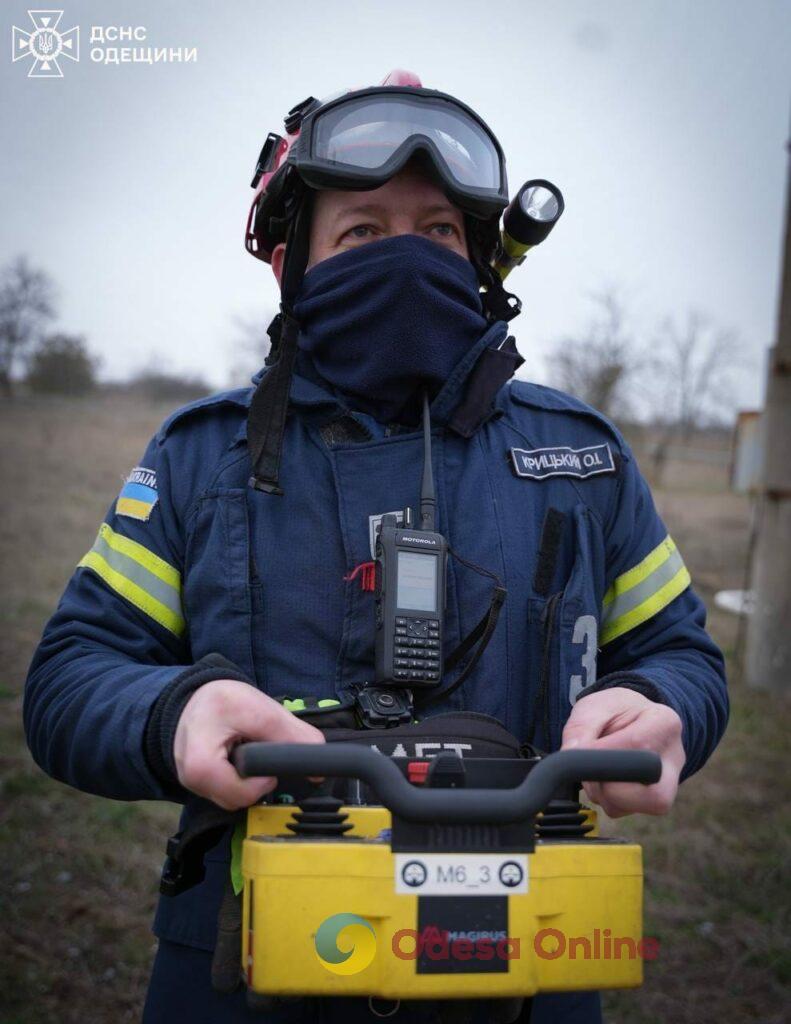 Удар по енергетиці: на Одещині пожежу на об’єкті гасили за допомогою робота