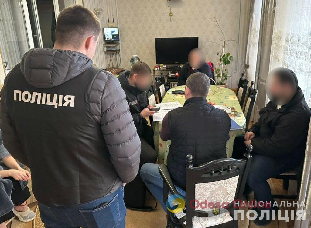 Чиновники одеської мерії попалися на хабарях за розміщення реклами та вивезення чоловіків за кордон