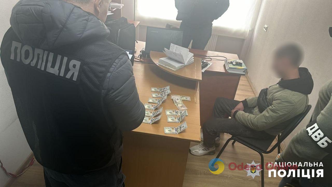 В Одесской области подозреваемый в мошенничестве пытался подкупить следователя