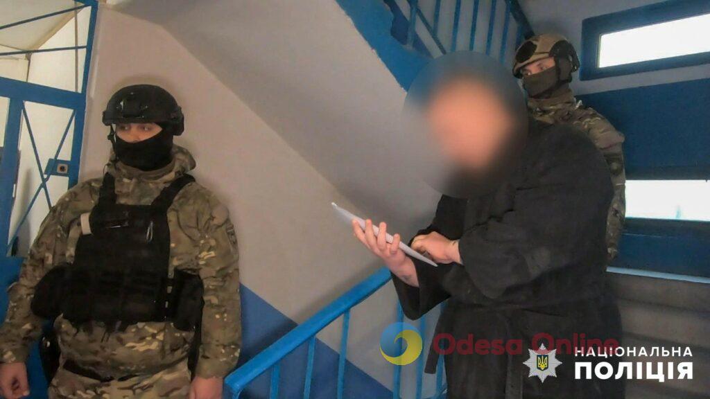 В Одесі поліція затримала фішингову шахрайську групу, яка створила сайт-двійник популярного онлайн-сервісу з продажу товарів
