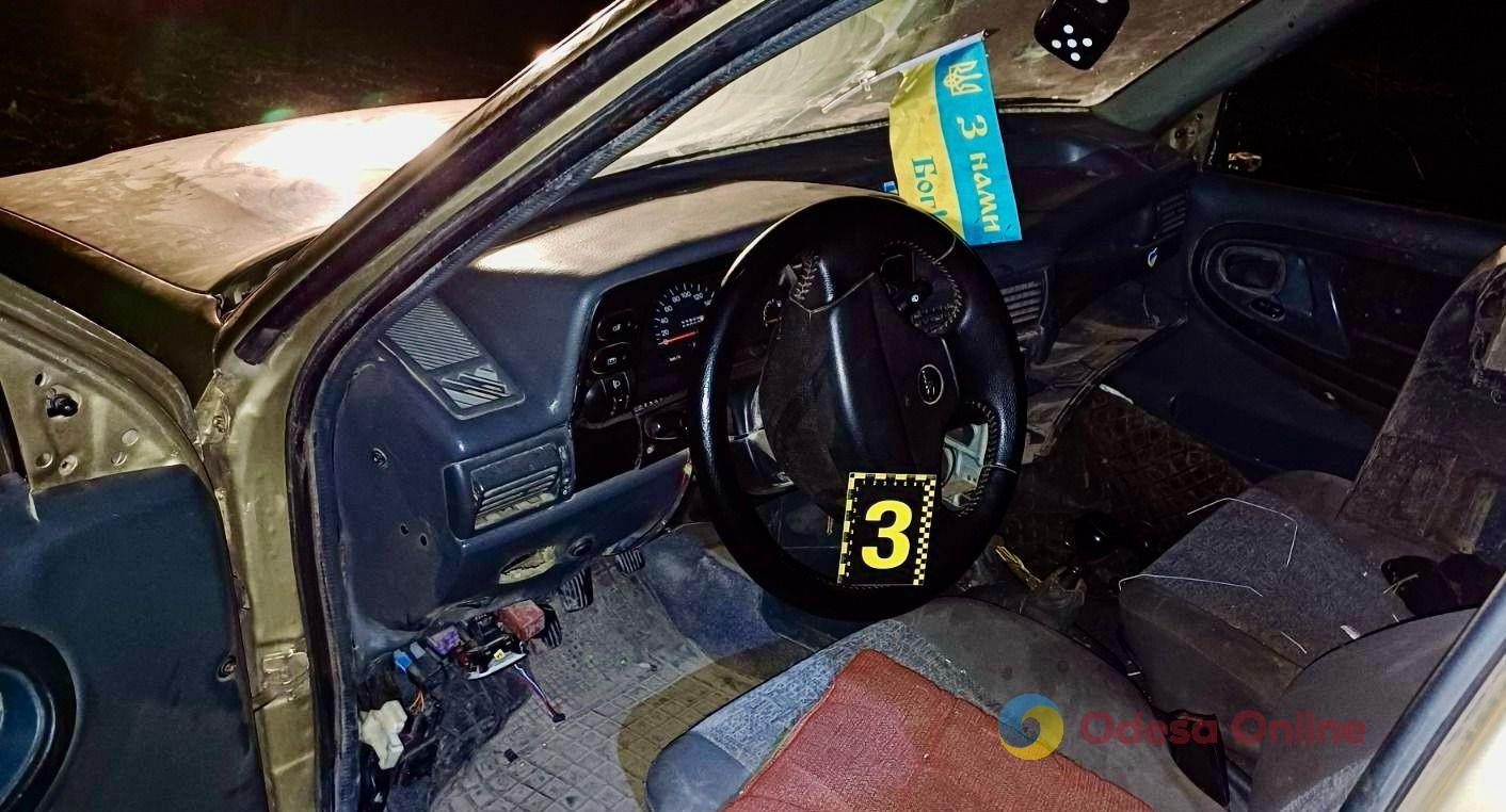 П’яний житель Одеської області викрав та розбив машину друга