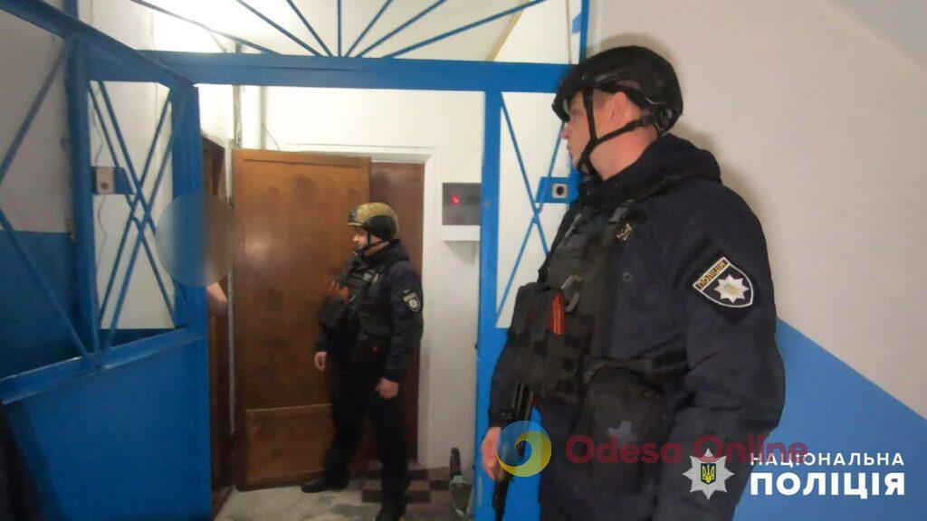 В Одесі поліція затримала фішингову шахрайську групу, яка створила сайт-двійник популярного онлайн-сервісу з продажу товарів