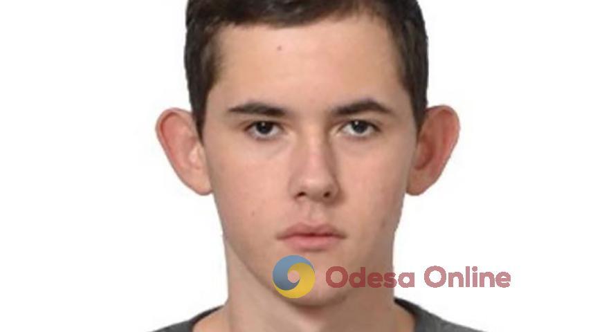В Одесской области ищут пропавшего подростка в калошах