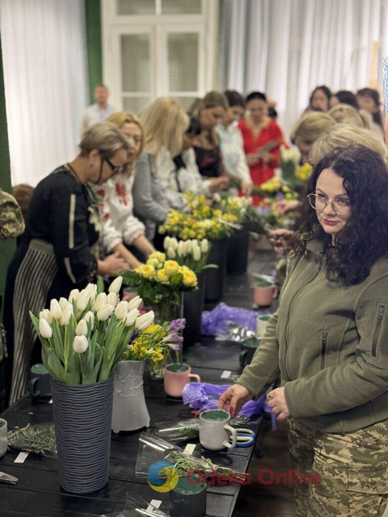 В Одессе поздравили женщин с первым днем весны