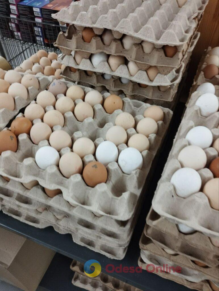 Яйца, молоко, сахар: обзор цен в одесских супермаркетах