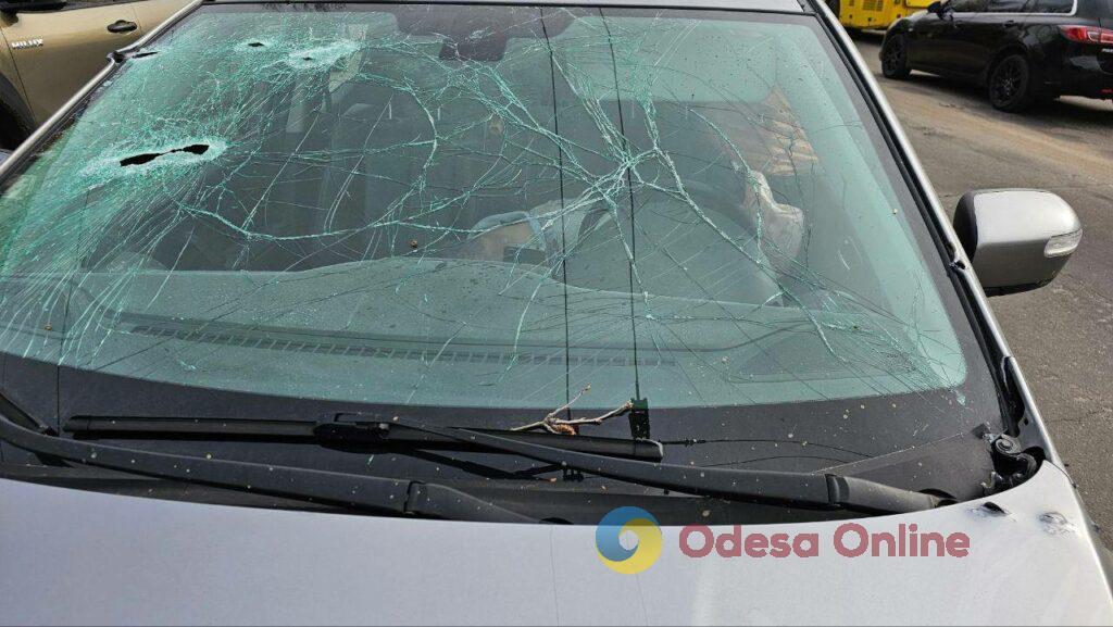 Росіяни знову обстріляли Херсон: загинув водій таксі