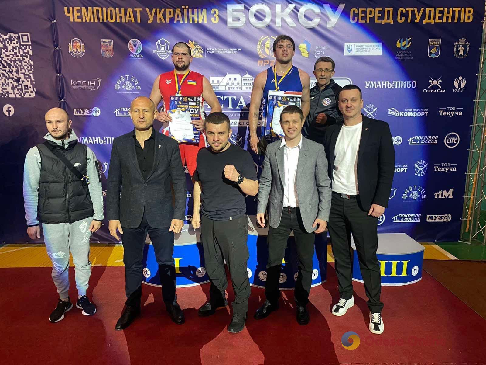Одесские спортсмены вернулись с чемпионата Украины по боксу с четырьмя медалями
