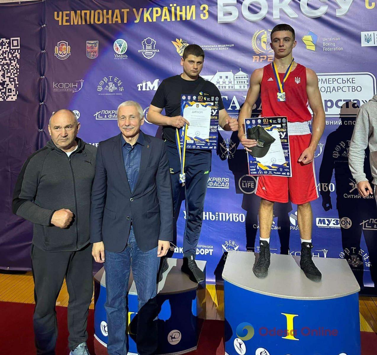 Одеські спортсмени повернулися з чемпіонату України з боксу з чотирма медалями