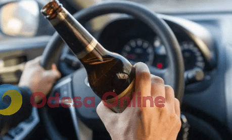 На вихідних на дорогах Одеси спіймали чотири десятки п’яних водіїв