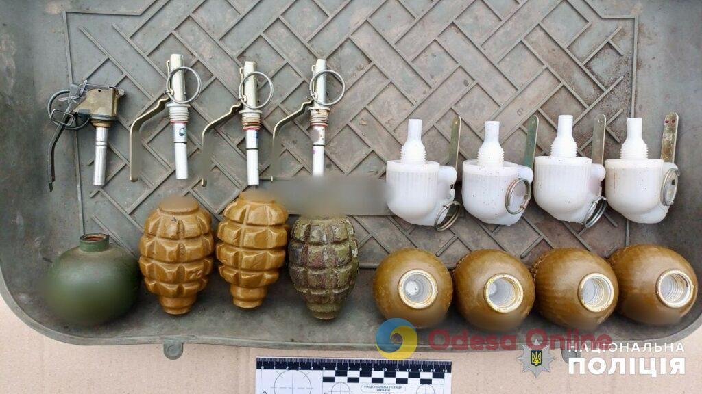 У домашнего тирана из Березовского района изъяли арсенал взрывчатки и боеприпасов