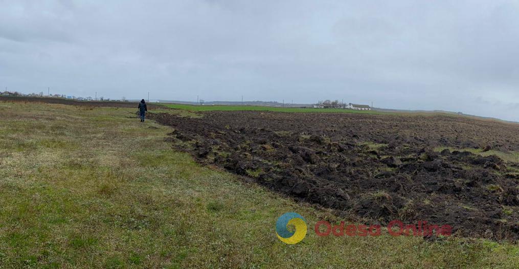 В Одесской области фермер захватил землю в водоохранной и санитарно-защитной зонах