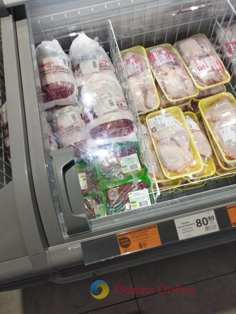 Курица, подсолнечное масло и яйца: обзор цен в одесских супермаркетах
