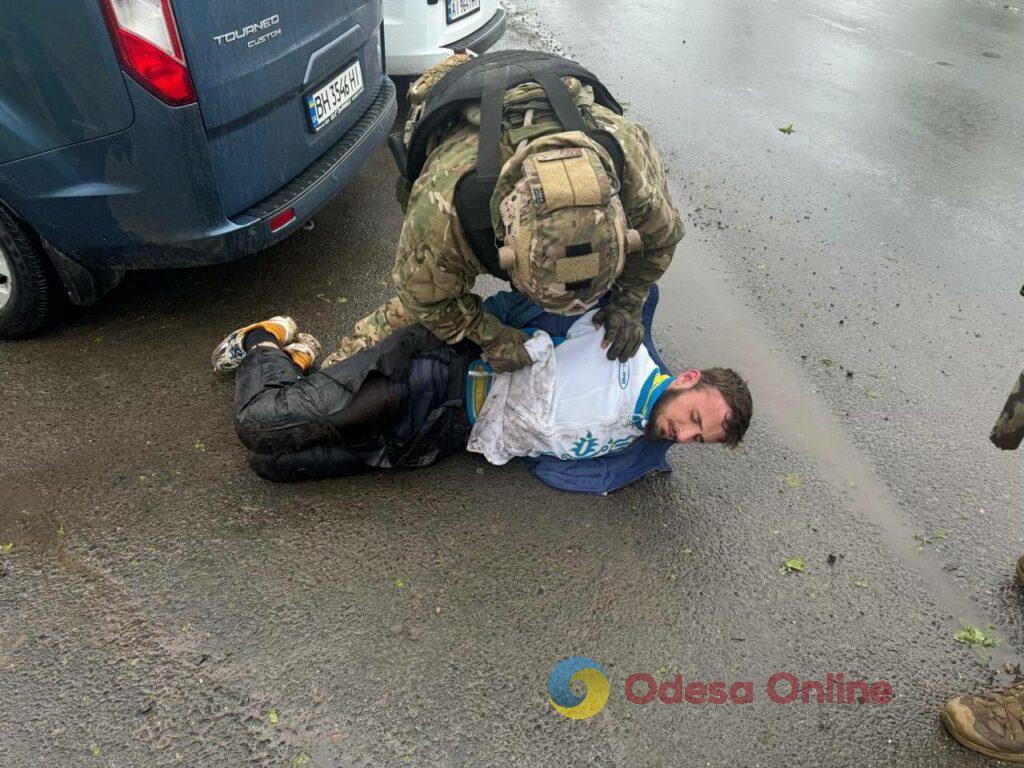 Убийство полицейского в Винницкой области: подозреваемых задержали в Одесской области