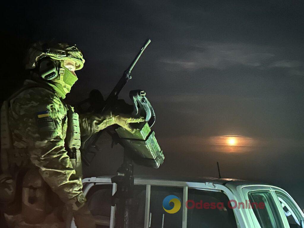 Тримають небо Одещини: як мобільні вогневі групи збивають дрони-камікадзе (фоторепортаж)