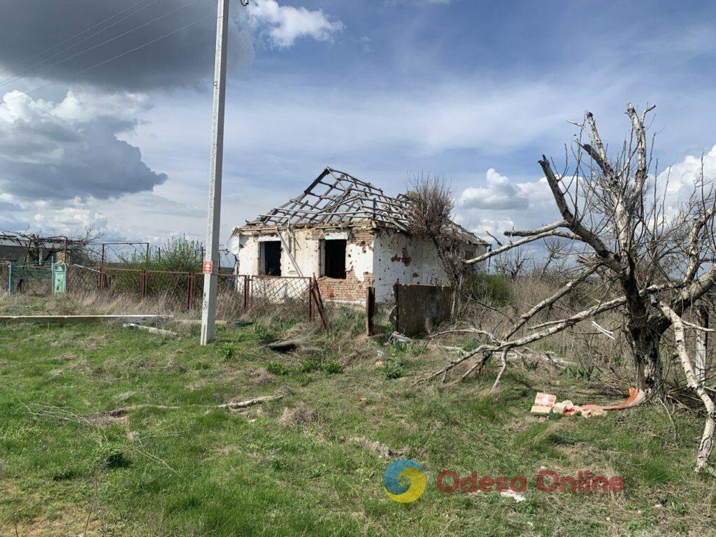 Зруйнована Білогірка — мешканці повертають життя до села