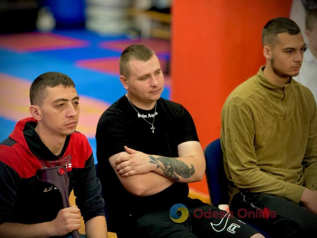 В Одессе ветераны проходят спортивную реабилитацию