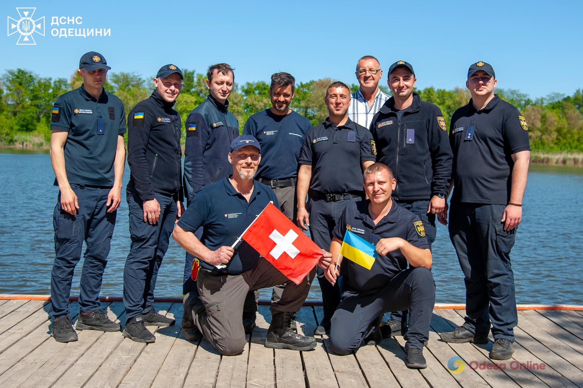 Одесские водолазы ГСЧС провели совместные учения со швейцарскими коллегами (фото, видео)